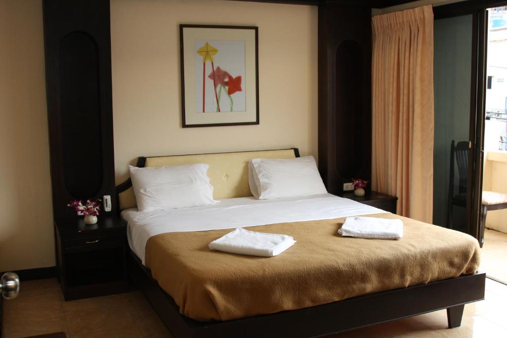 Hotel Sea Princess Patong Zimmer foto